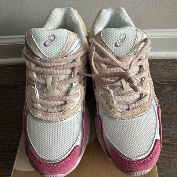 ASICS Gel-NYC - Picture 4 of 8